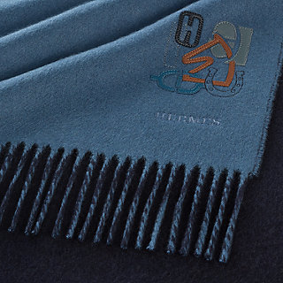 recto-verso-pm-h-puzzle-scarf-